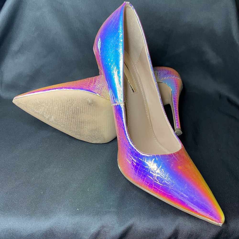 Liliana Holographic Iridescent Snake Embossed Pointed Toe Stiletto Pumps Sz 10